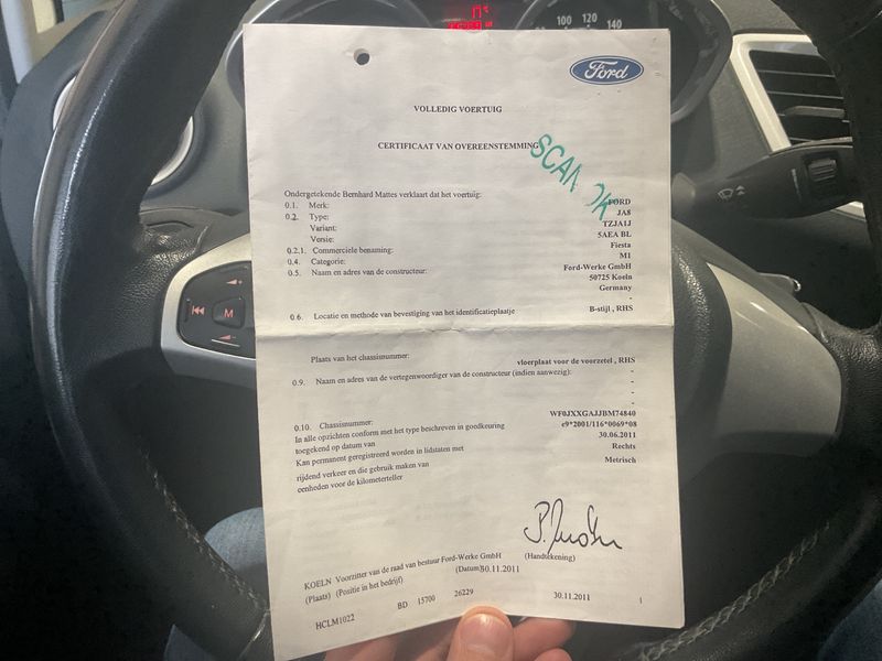 Ford Fiesta 1.6 TDCi Titanium — zdjęcie 6
