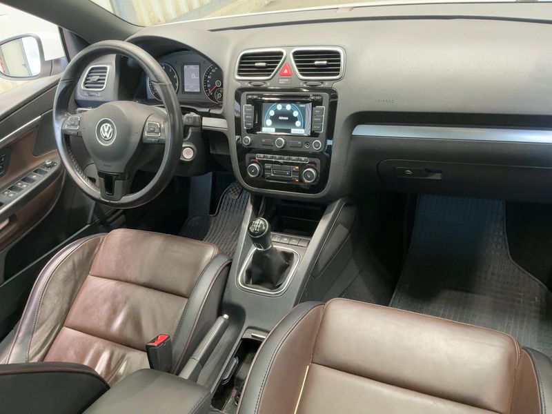 Volkswagen Eos 1.4 TSI Exclusive — zdjęcie 12