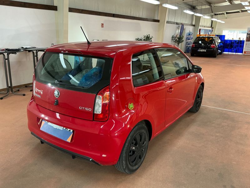 Skoda Citigo 1.0 MPI Ambition — zdjęcie 2
