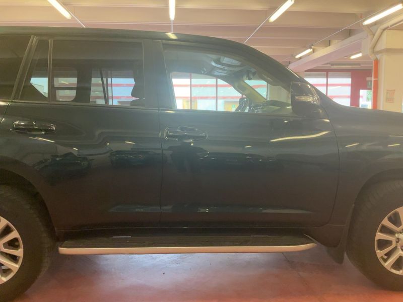 Toyota Land Cruiser 3.0 D-4D — zdjęcie 7
