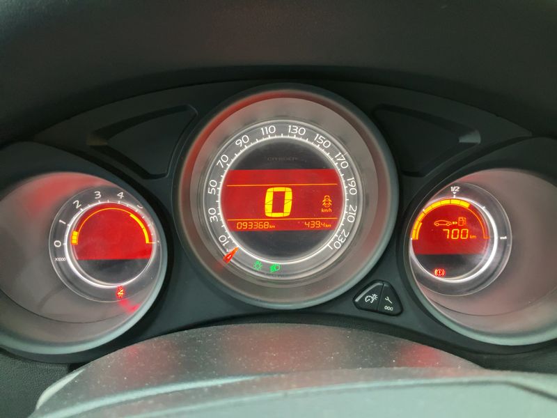 Citroen C4 1.6 e-HDi Collection 2014 – снимка 18