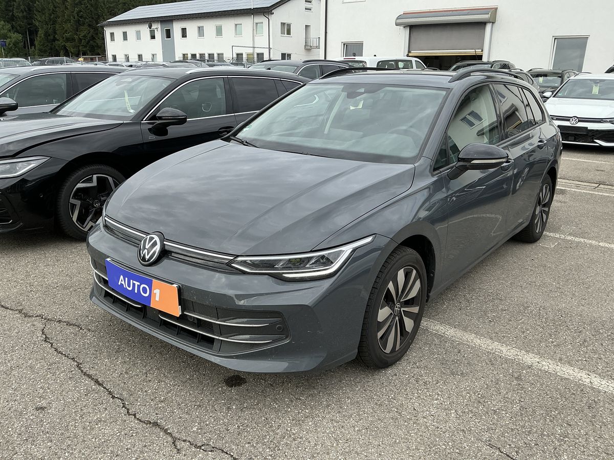 Volkswagen Golf 2025