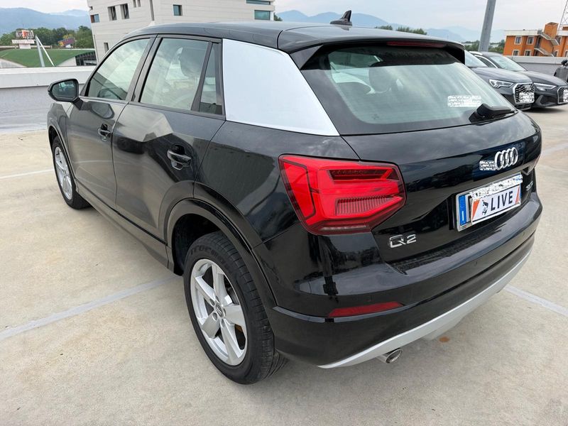 Audi Q2 1.6 TDI Admired — zdjęcie 3