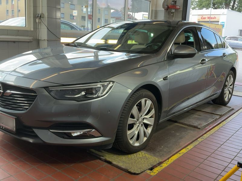 Opel Insignia Grand Sport 1.5 SIDI Turbo INNOVATION