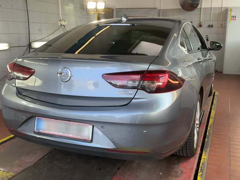 Opel Insignia Grand Sport 1.5 SIDI Turbo INNOVATION — zdjęcie 6