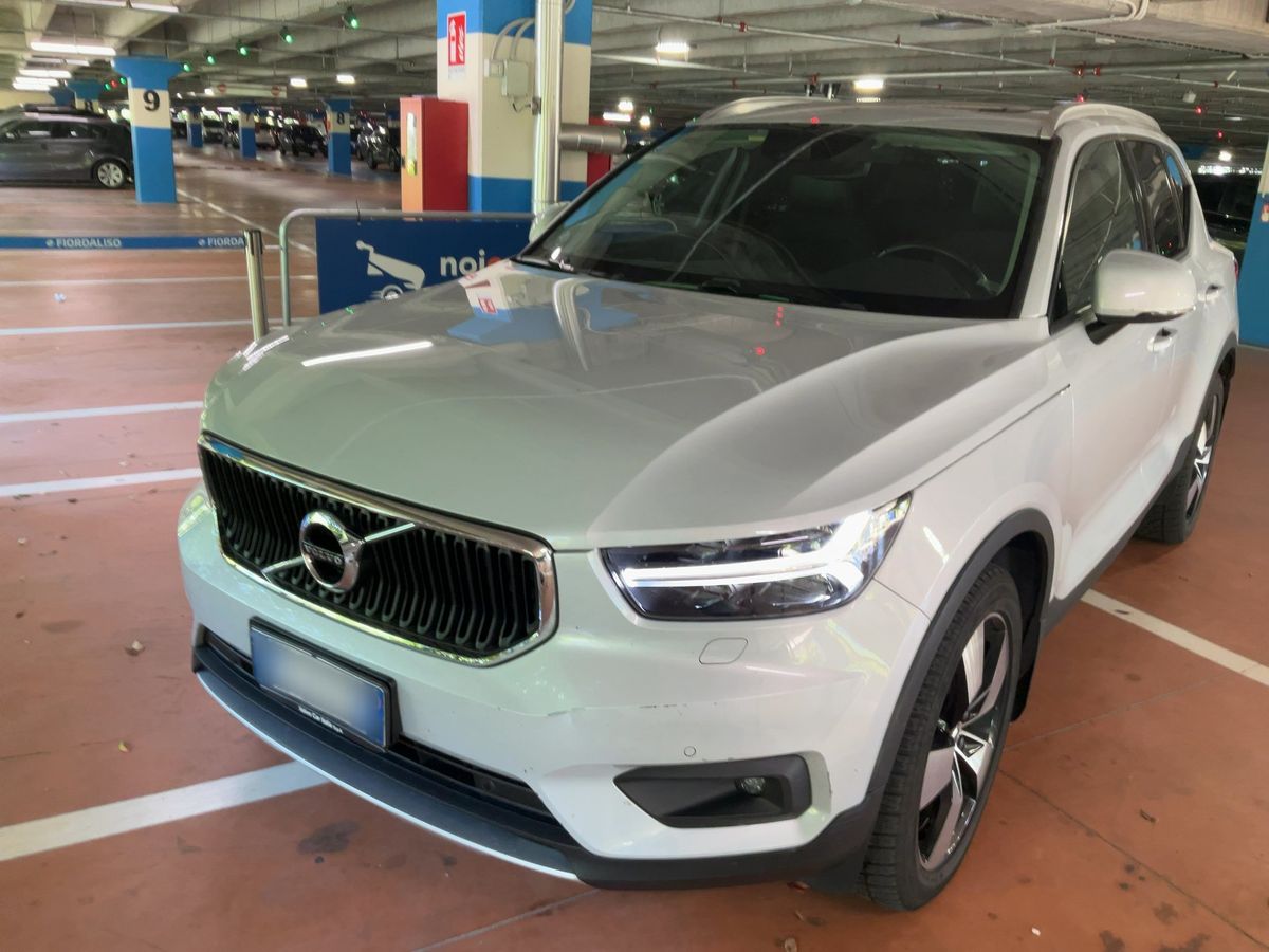 Volvo XC40 2019