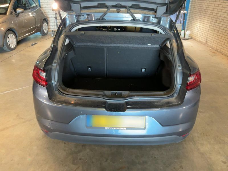 Renault Megane 1.2 TCe Limited 2017 – снимка 15