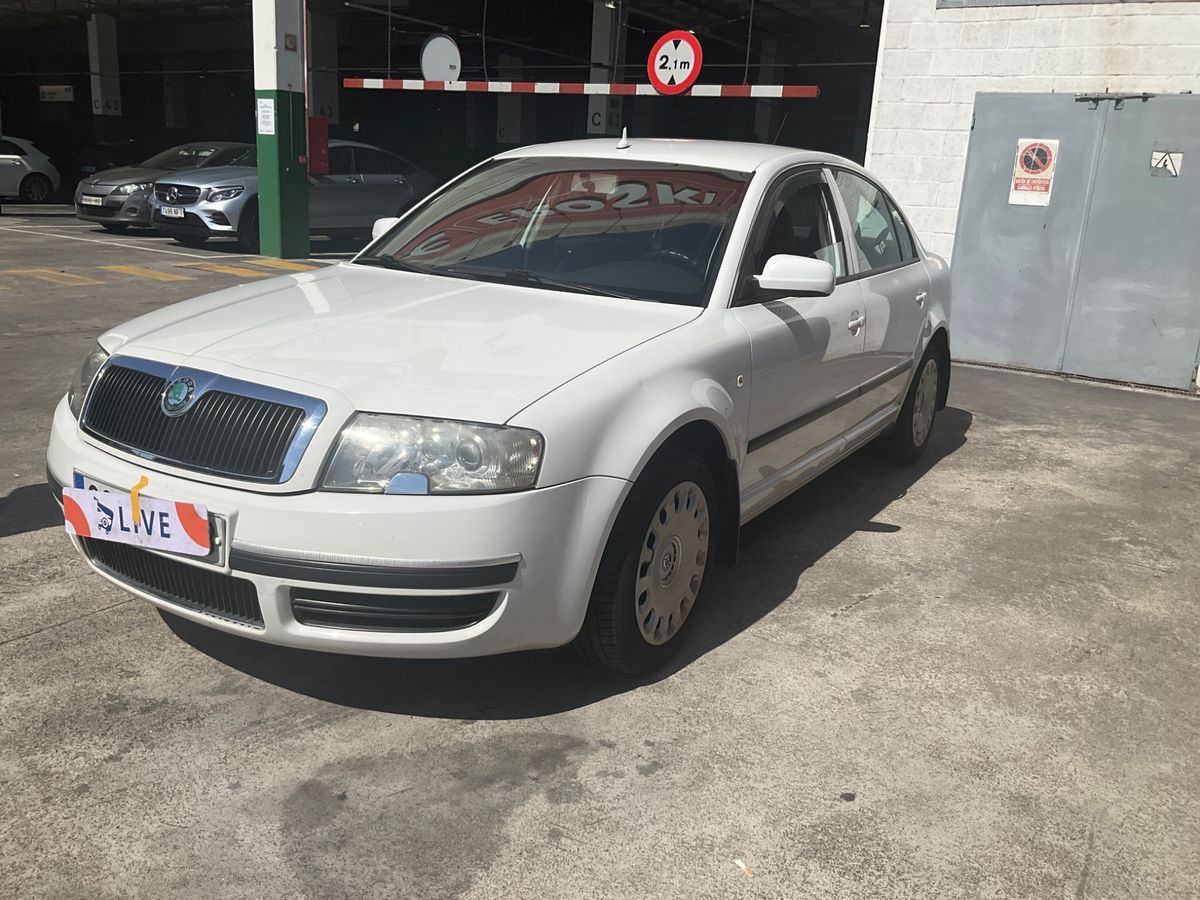 Skoda Superb 2006