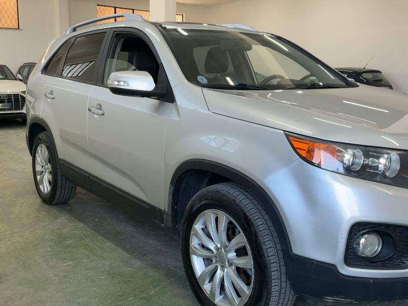 Kia Sorento 2.2 CRDi Attract 4WD 2010 – снимка 12