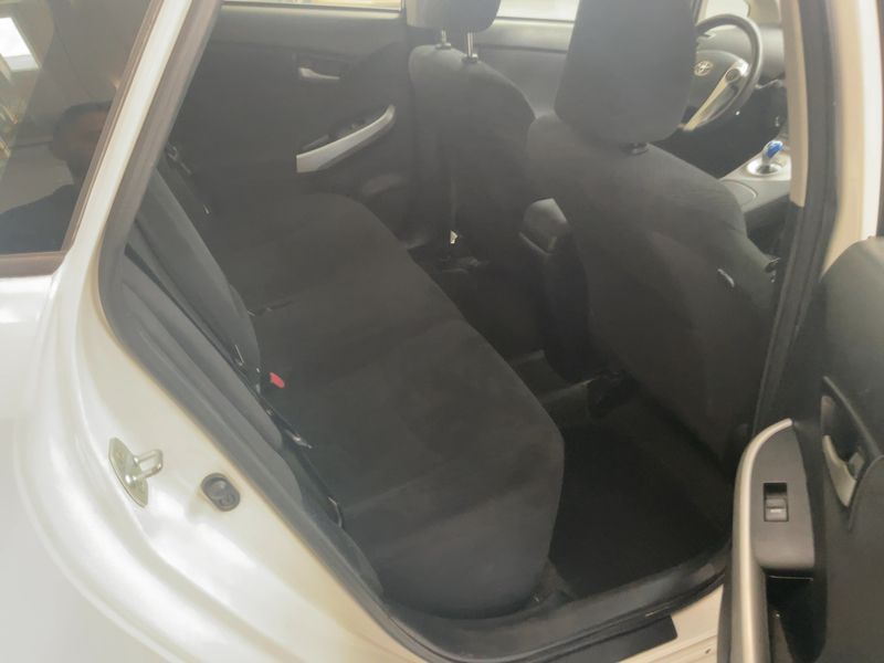 Toyota Prius 1.8 Active — zdjęcie 14