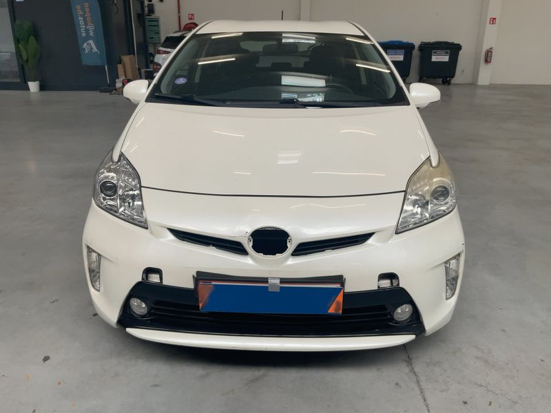 Toyota Prius 1.8 Active — zdjęcie 9