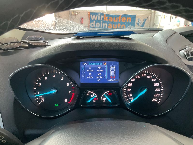 Ford Kuga 1.6 EcoBoost Individual — zdjęcie 13