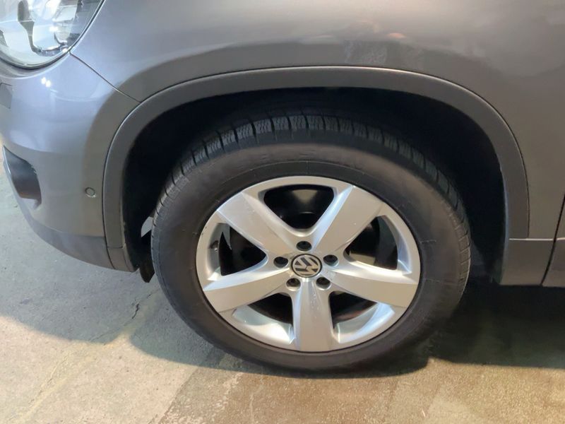 Volkswagen Tiguan 2.0 TDI Sport & Style 4Motion BlueMotion Tech 2013 – снимка 3