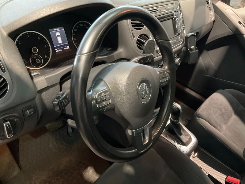 Volkswagen Tiguan 2.0 TDI Sport & Style 4Motion BlueMotion Tech 2013 – снимка 35