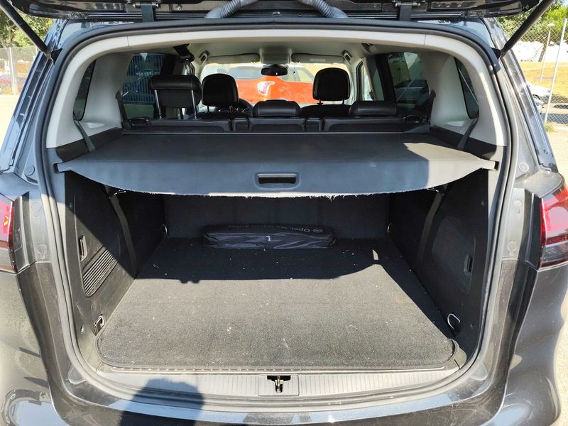 Opel Zafira Tourer 1.6 CDTI DPF Excellence — zdjęcie 9