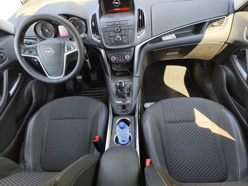 Opel Zafira Tourer 1.6 CDTI DPF Excellence — zdjęcie 11