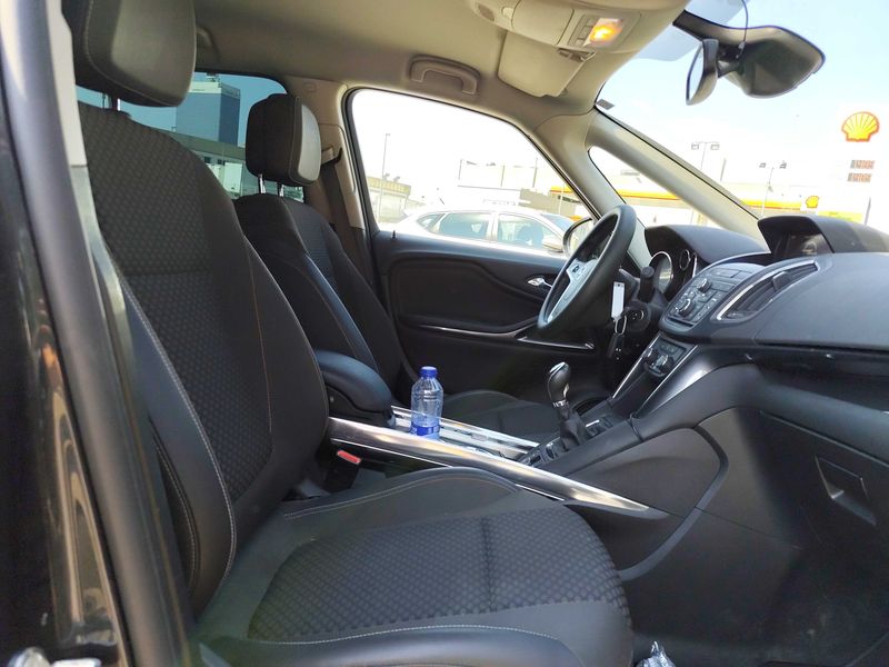 Opel Zafira Tourer 1.6 CDTI DPF Excellence — zdjęcie 10