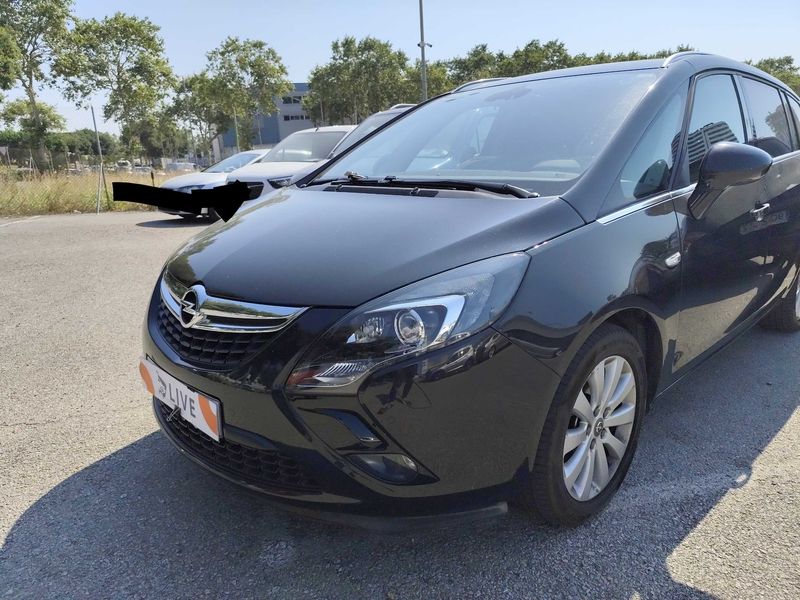Opel Zafira Tourer 1.6 CDTI DPF Excellence — zdjęcie 2