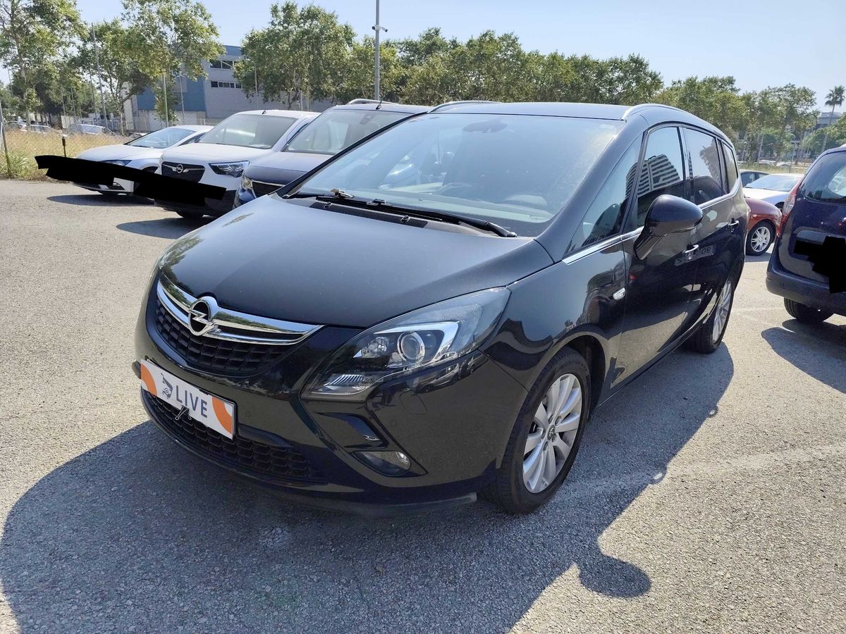 Opel Zafira 2016