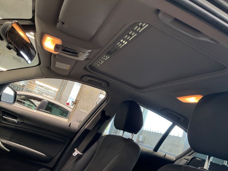 BMW 1er 118d 2012 – снимка 35