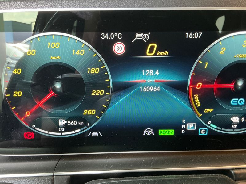 Mercedes-Benz GLE-Klasse GLE 350 de 4Matic AMG Line — zdjęcie 13