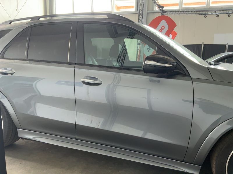 Mercedes-Benz GLE-Klasse GLE 350 de 4Matic AMG Line — zdjęcie 7