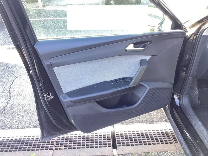 Seat Leon 2.0 TDI Style 2023 – снимка 20