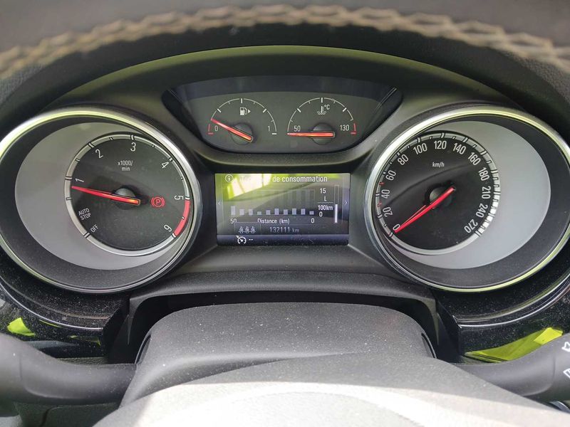 Opel Astra 1.6 CDTI 120 Jahre Start/Stop 2018 – снимка 12