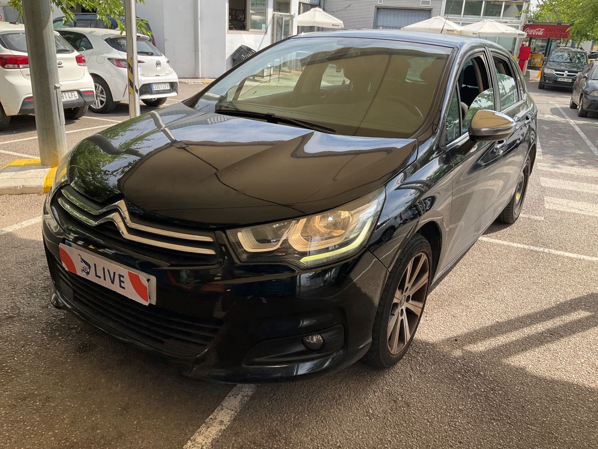 Citroen C4 2016 — photo 1