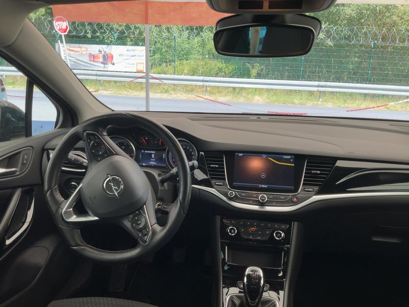Opel Astra 1.6 CDTI Biturbo Innovation Start&Stop 2019 – снимка 18