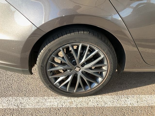 Seat Leon 1.4 TSI ACT Style Connect 2016 – снимка 9