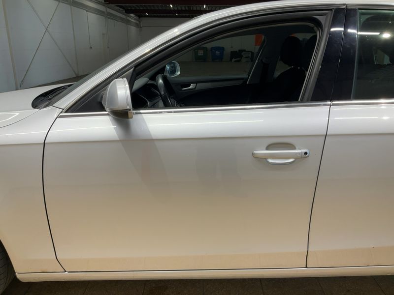Audi A4 2.0 TDI Ambiente — zdjęcie 4