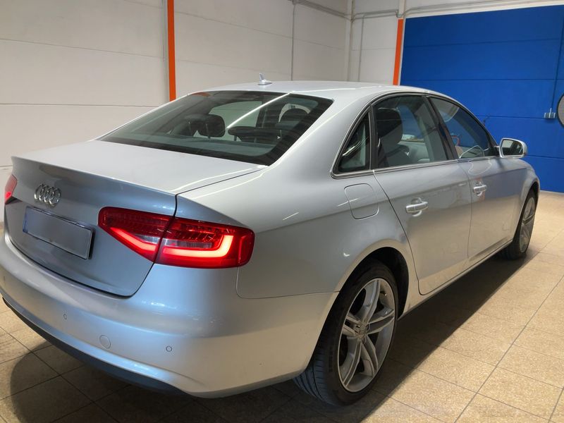 Audi A4 2.0 TDI Ambiente — zdjęcie 6