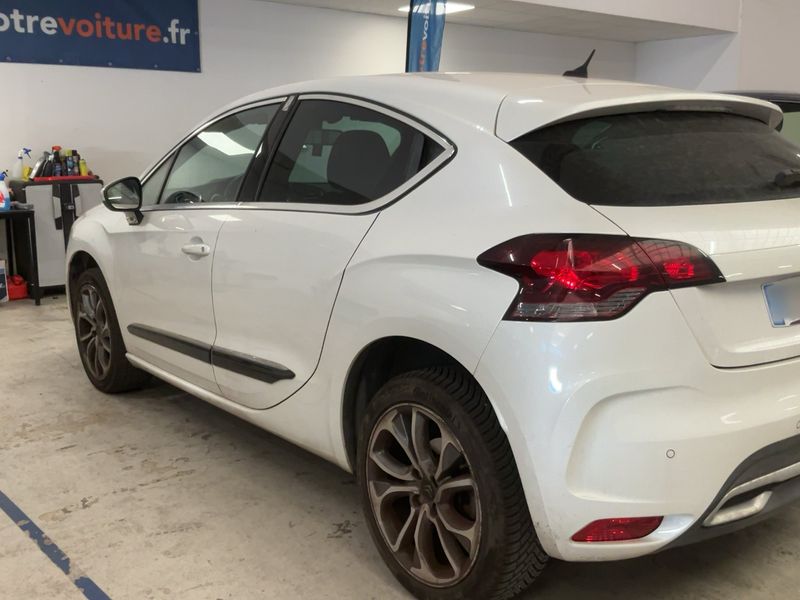 Citroen DS4 1.6 THP SoChic — zdjęcie 3