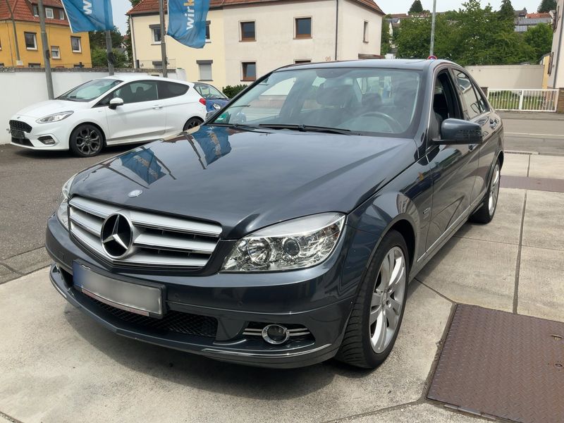 Mercedes-Benz C-Klasse C 200 Kompressor Avantgarde — zdjęcie 1