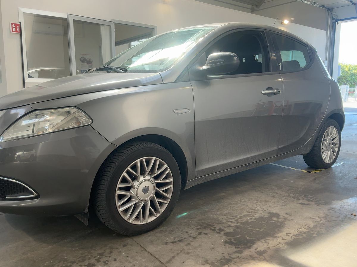 Lancia Ypsilon d'occasion