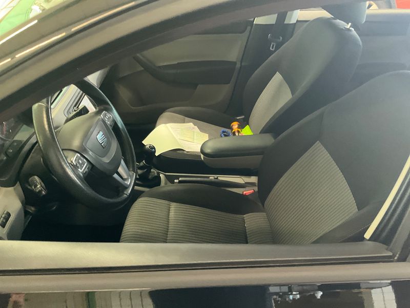 Seat Toledo 1.6 TDI Style Salsa — zdjęcie 3