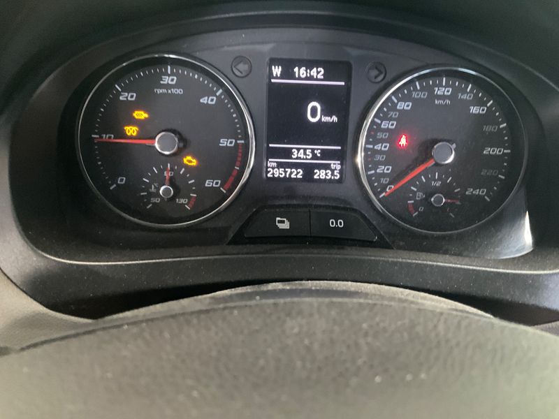 Seat Toledo 1.6 TDI Style Salsa — zdjęcie 4