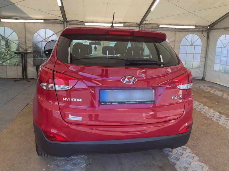 Hyundai ix35 1.6 FIFA World Cup Edition 2WD 2015 – снимка 7