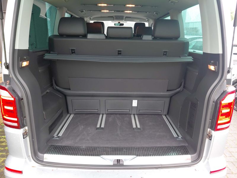 Volkswagen T6 Multivan 2.0 TDI Generation Six 4Motion — zdjęcie 9