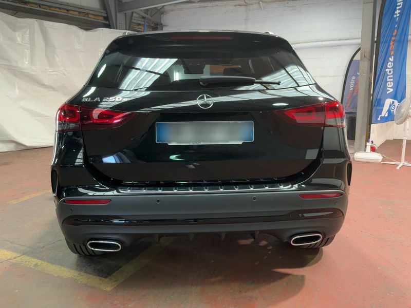 Mercedes-Benz GLA-Klasse GLA 250e AMG Line — zdjęcie 5