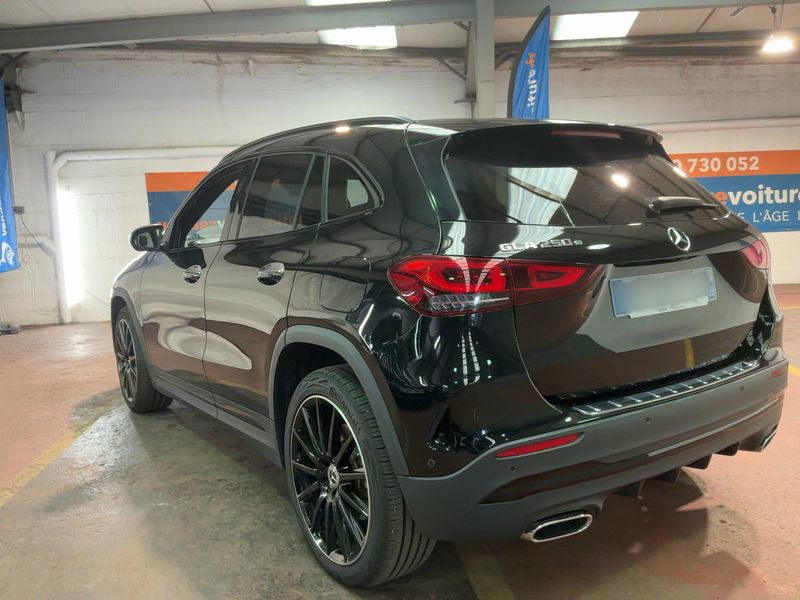 Mercedes-Benz GLA-Klasse GLA 250e AMG Line — zdjęcie 3
