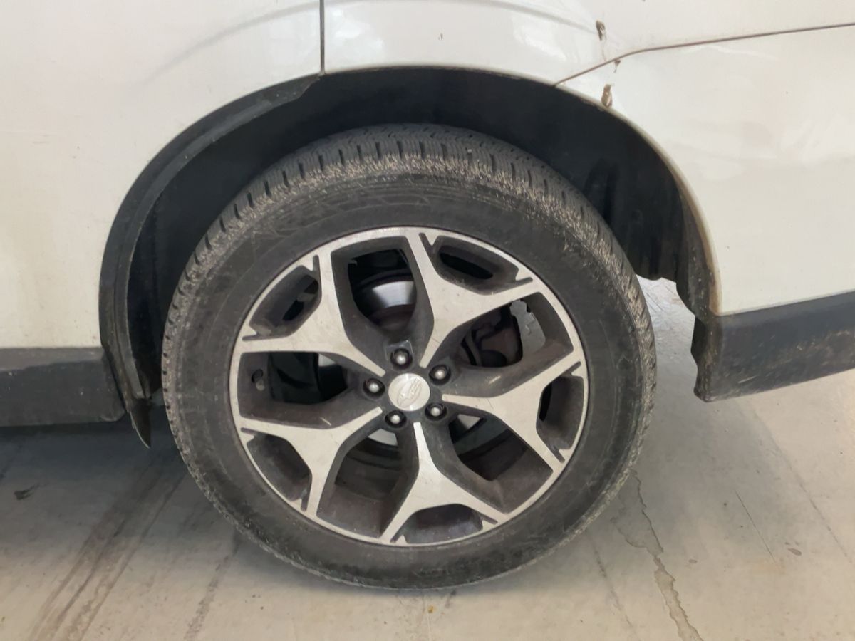 Subaru Forester 2015 — photo 6