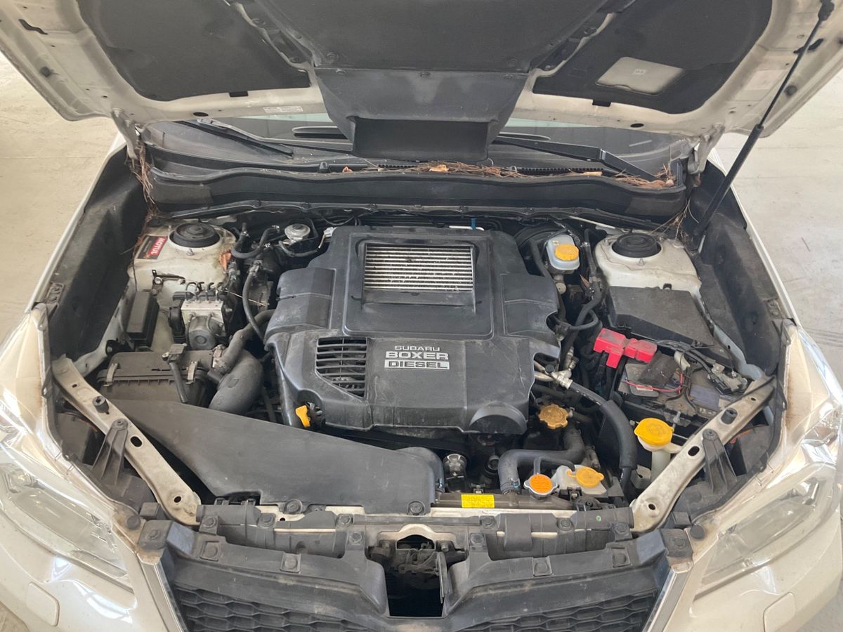 Subaru Forester 2015 — photo 24