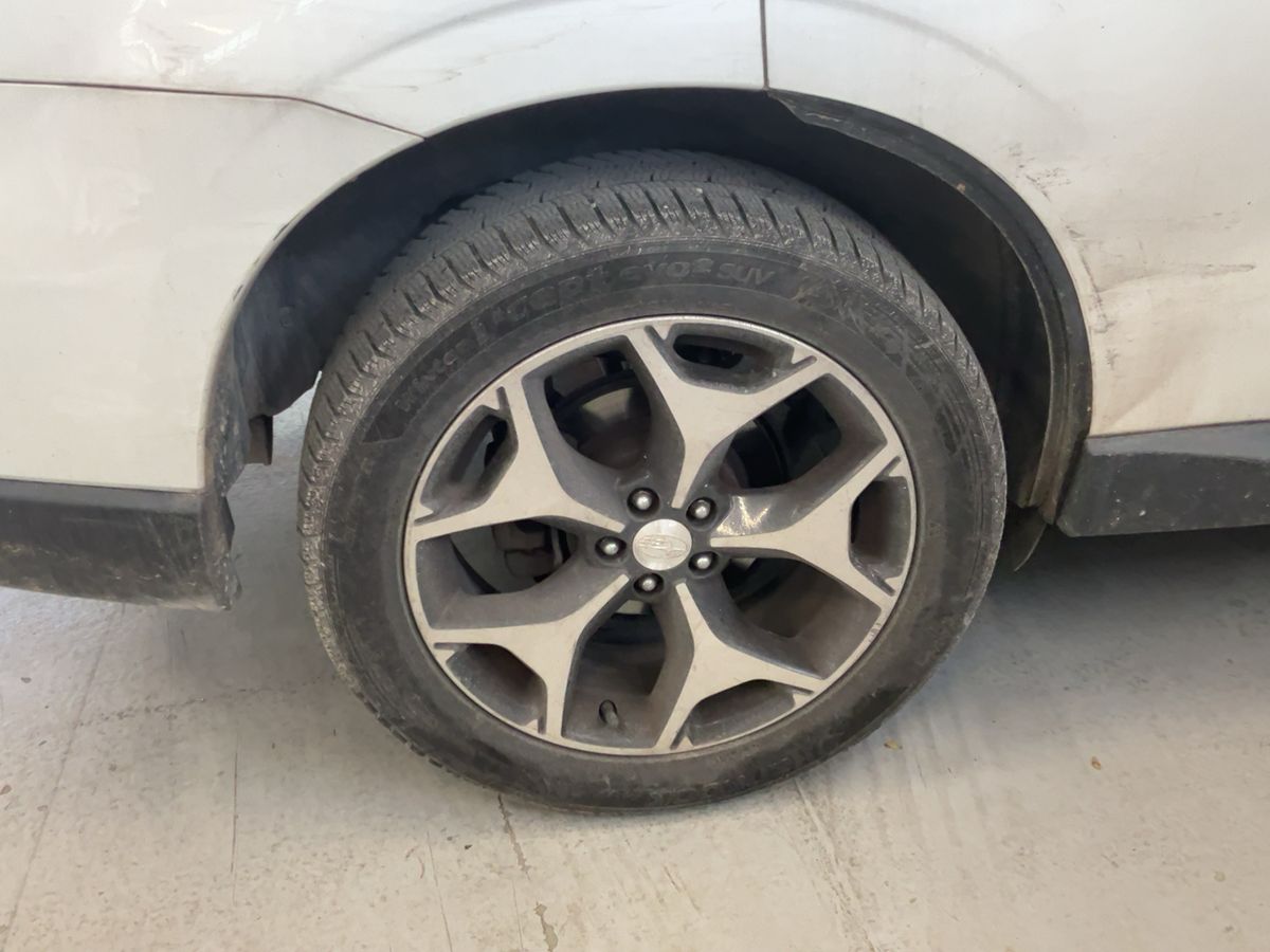 Subaru Forester 2015 — photo 10