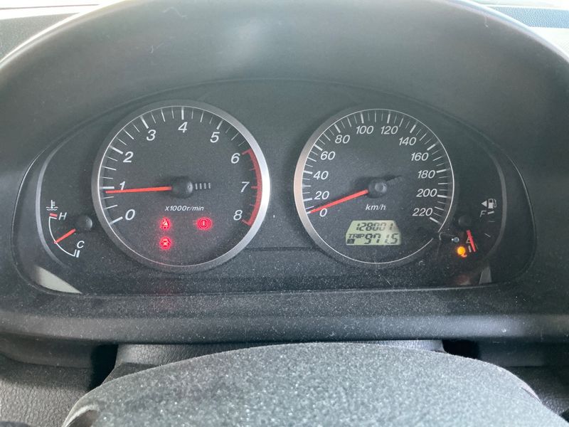 Mazda 2 1.6 Sportive — zdjęcie 4