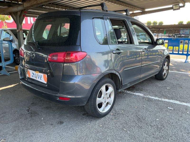 Mazda 2 1.6 Sportive — zdjęcie 2
