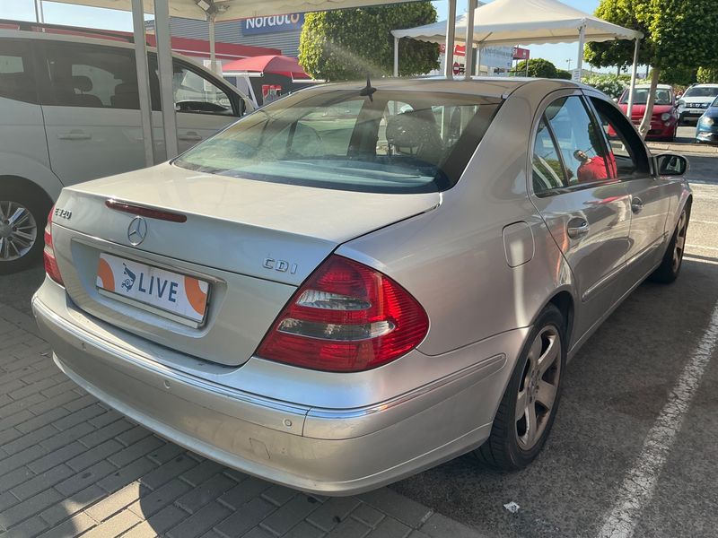 Mercedes-Benz E-Klasse E 320 CDI Elegance — zdjęcie 2
