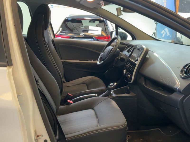 Renault Zoe electric drive 43 kW Intens — zdjęcie 11