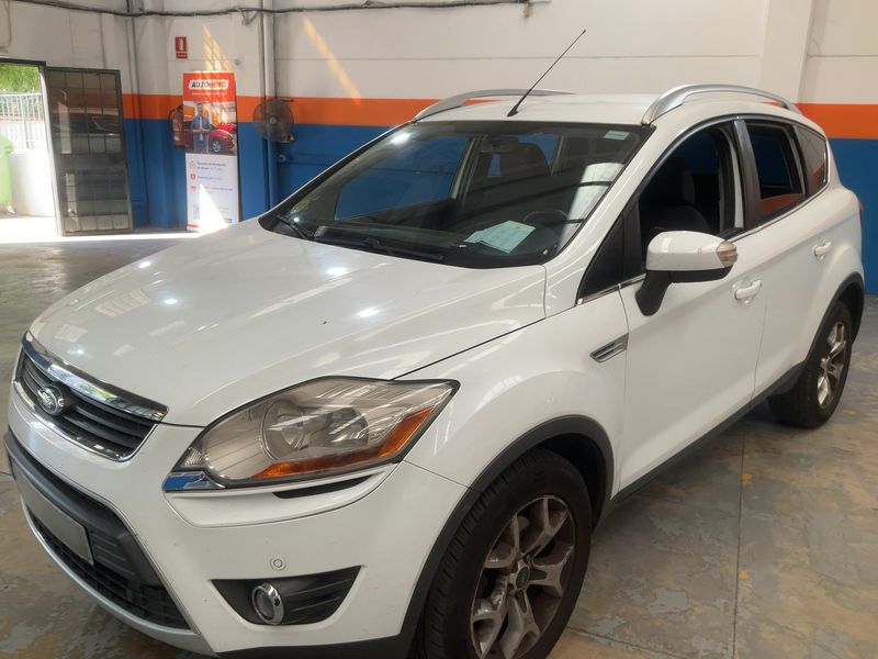 Ford Kuga 2.0 TDCi Trend 2011 – снимка 1